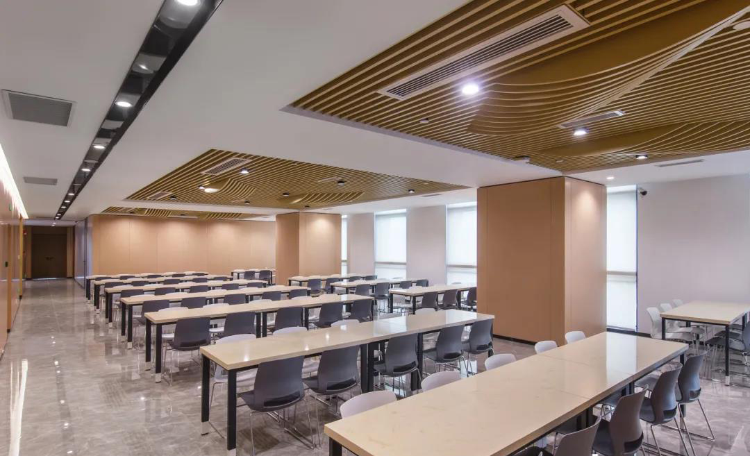 泉州銀行辦公家具定制案例圖片29
