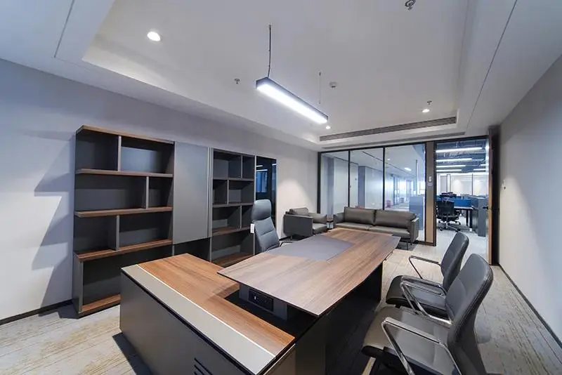 集團(tuán)企業(yè)辦公家具工程案例之大班臺(tái)