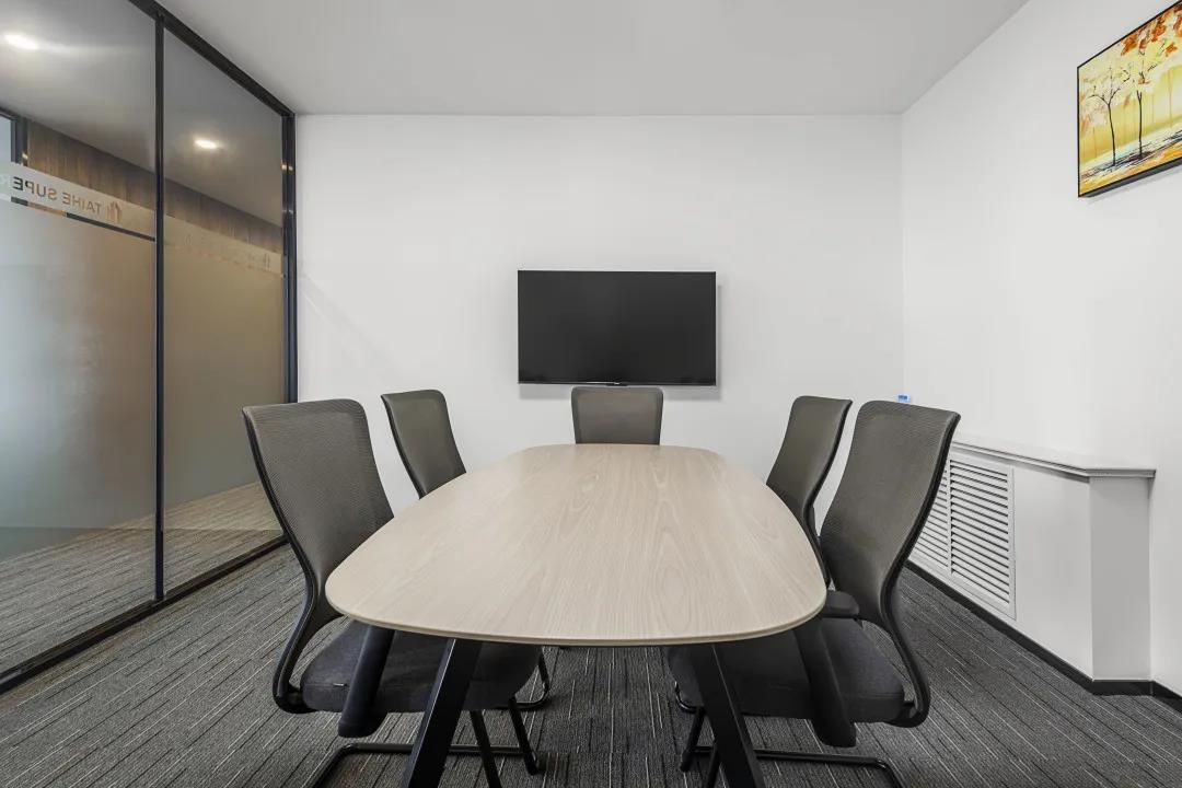 簡約舒適現(xiàn)代辦公室家具案例之洽談桌