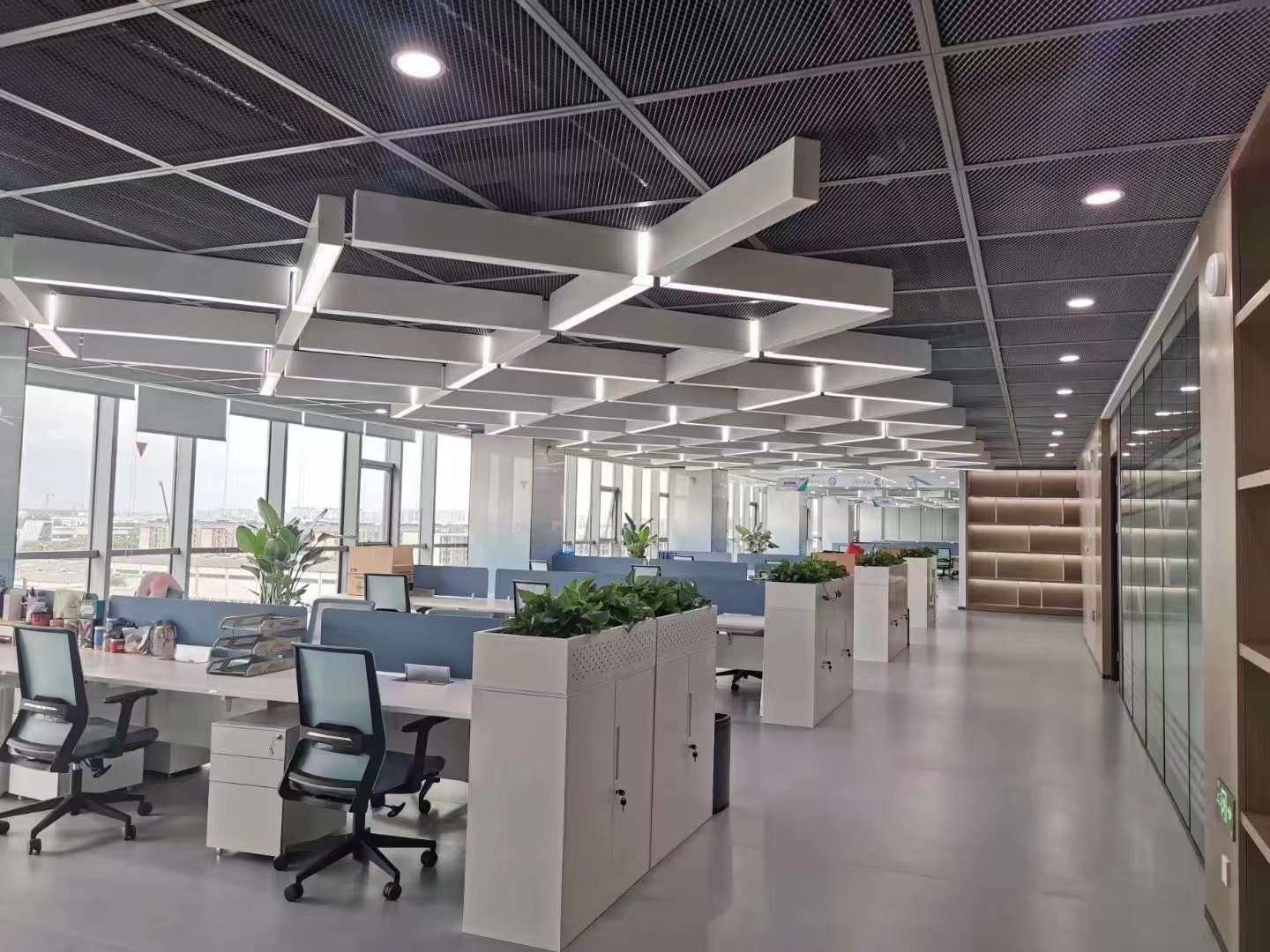 辦公家具工程案例開放式辦公桌
